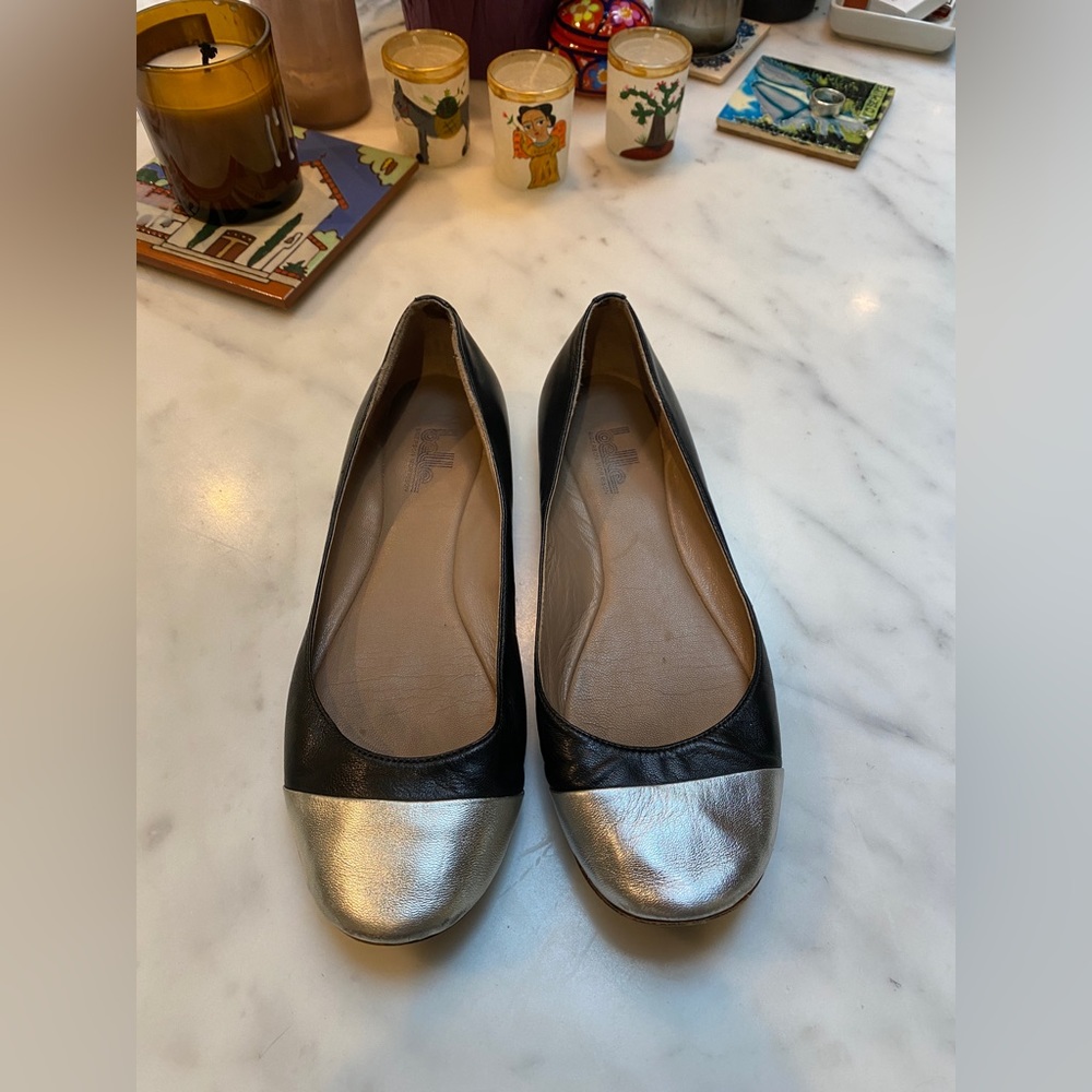 Belle by Siegerson Morrison round toe flats